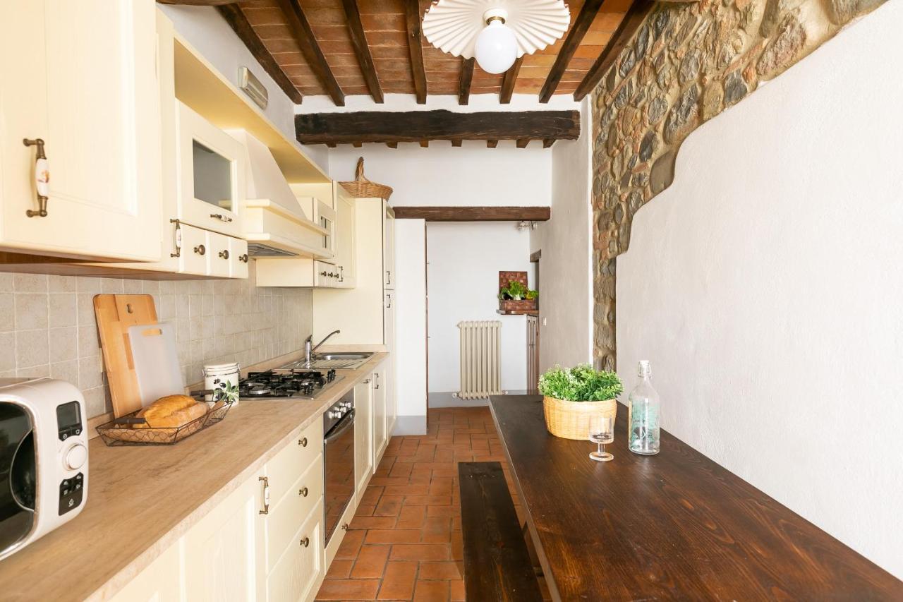 Noi2+2 Vacanze - App. Andrea Contignano Exteriör bild