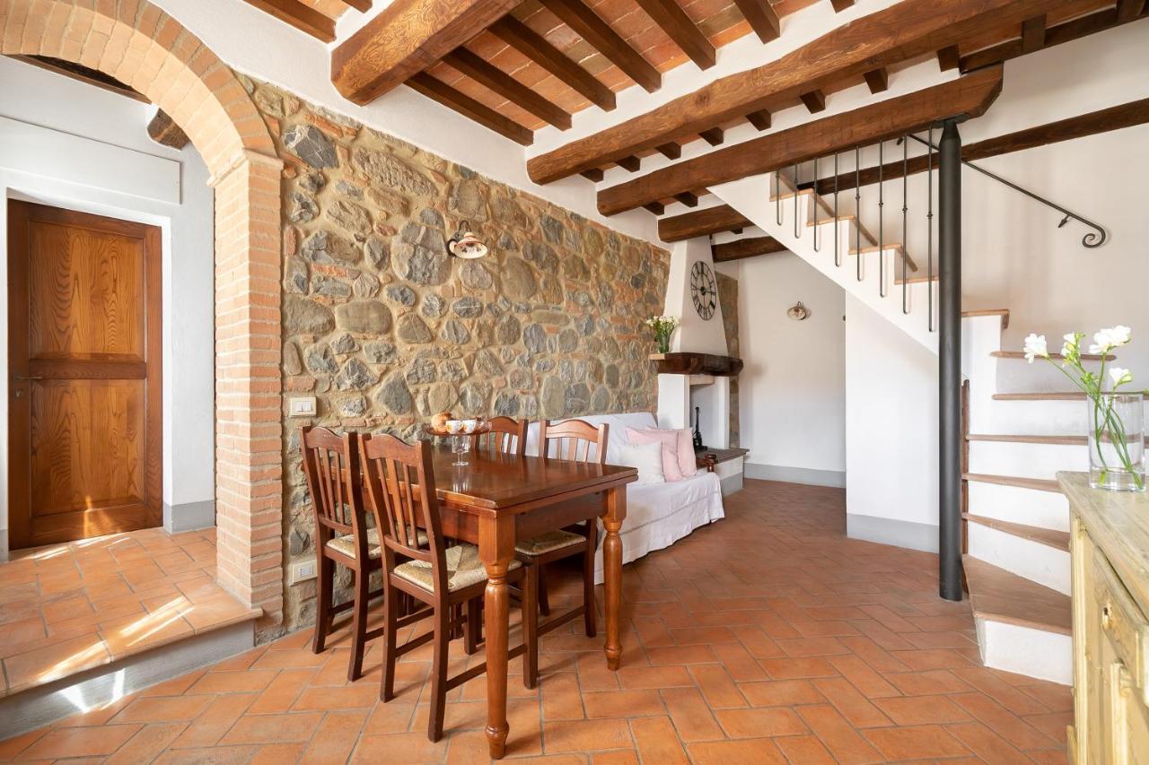 Noi2+2 Vacanze - App. Andrea Contignano Exteriör bild